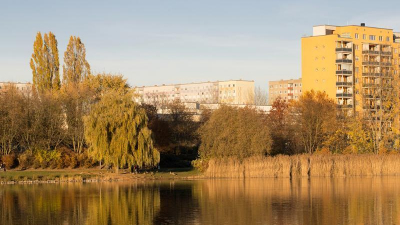Der Erholungspark L&ouml;&szlig;nig-D&ouml;litz ist in 5 Minuten erreicht,