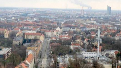 ... fu&szlig;l&auml;ufig erreichbaren Einkaufsm&ouml;glichkeiten.