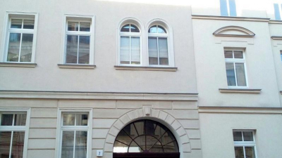 Angeboten wird eine Eigentumswohnung mit 1 Zimmer auf ca. 45 m&sup2; Wohnfl&auml;che.