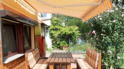 und gro&szlig;em Grundst&uuml;ck in der Leipziger S&uuml;dvorstadt.