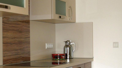 Die neuwertige, h&uuml;bsche K&uuml;che