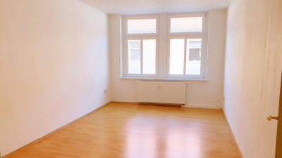 ist unterkellert und bietet eine