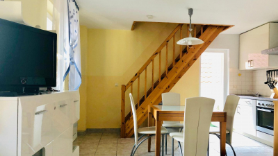 04_nachhause-immobilien_8f02c5c717c46f2e9fa23fd2f88d05684e0c41d8 Nur wenige Meter bis zum blauen Gl&uuml;ck ... Ferienwohnung mit Balkon im sch&ouml;nsten Seeheilbad Mecklenburg Vorpommerns