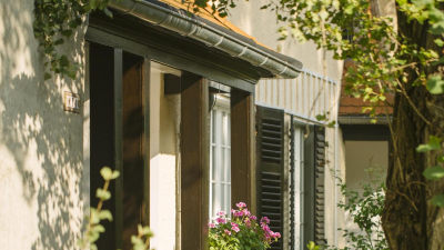 Die angebotene Immobilie liegt mittendrin