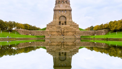 viel Abwechslung und Platz zum Spielen.