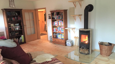 unter dem Dach. Ca. 95 m&sup2; Wohnen, Kochen,