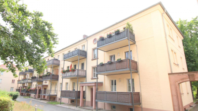 mit 2 Balkonen und 4 Zimmern