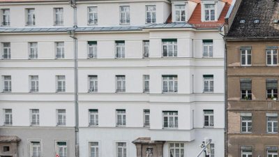 von circa 9,50 &euro; bis 10,50 &euro; je Quadratmeter