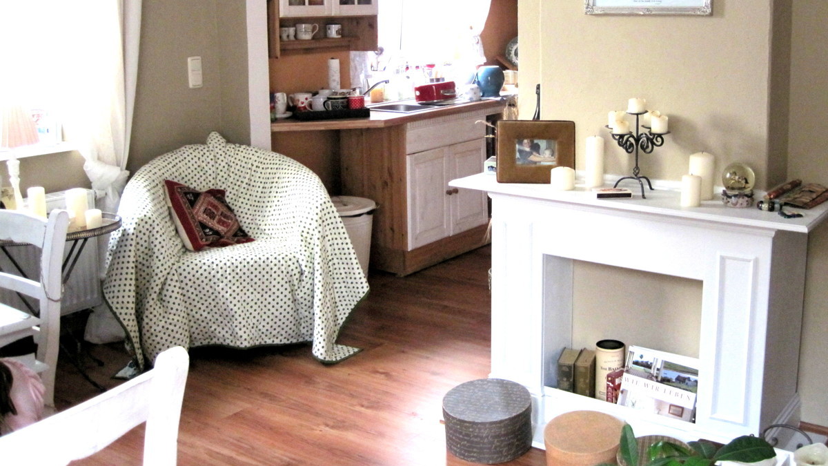 Zum Verkauf steht eine Doppelhaush&auml;lfte