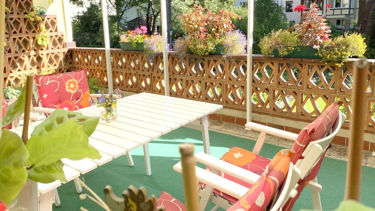 Verkauft ... Gepflegtes Reihenmittelhaus mit sch&ouml;nem Garten und innenliegender Garage