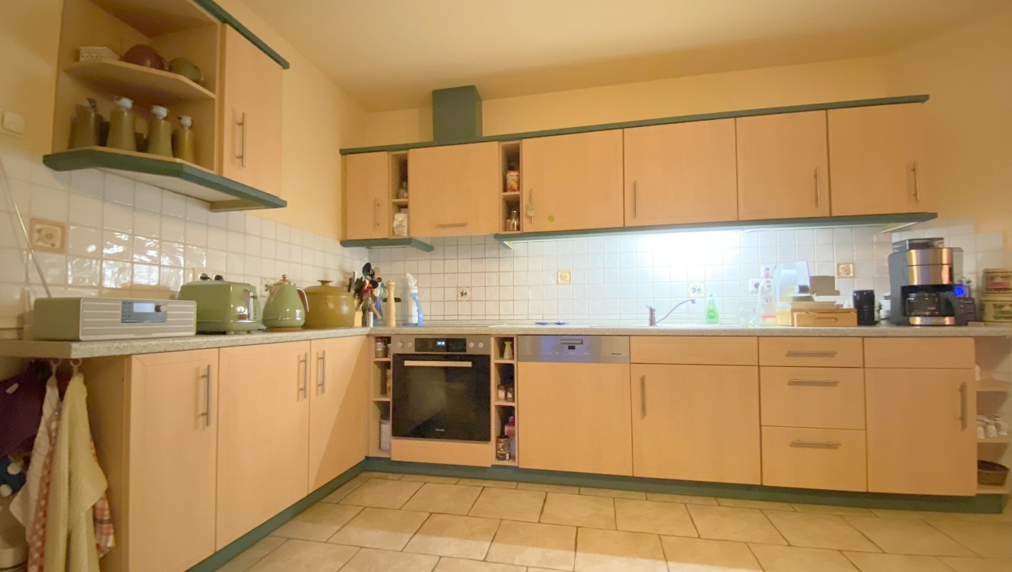 42_nachhause-immobilien_2faccc8d-2cca-421a-9fb3-925f37876a2e_bild Reserviert ... Ein moderner Wohntraum mit Swimmingpool, Ausbaureserve und gro&szlig;em Garten