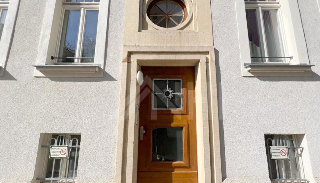 Zum Verkauf steht im architektonisch 