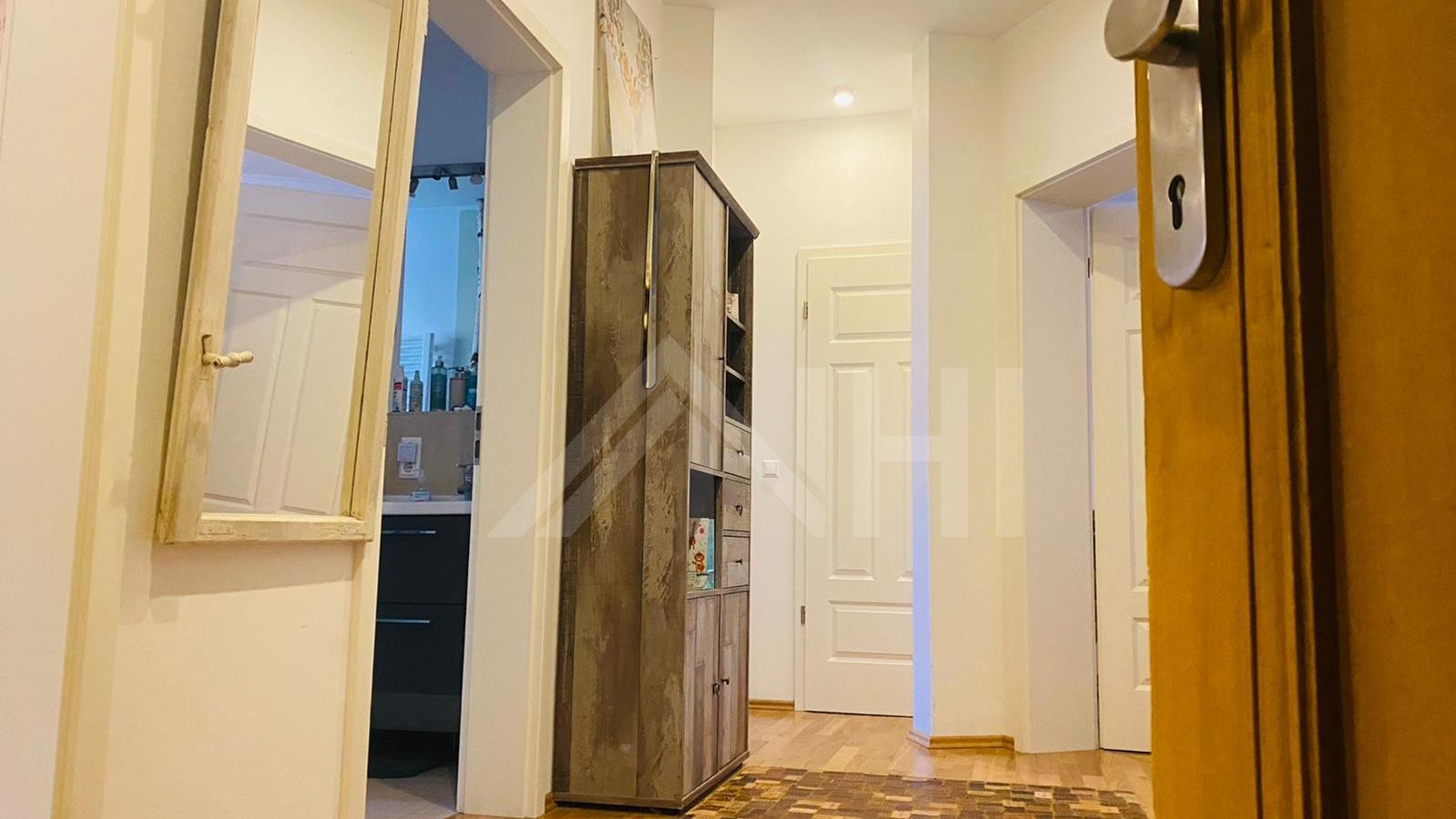 die im Jahr 2006 denkmalgerecht kernsaniert wurde. 