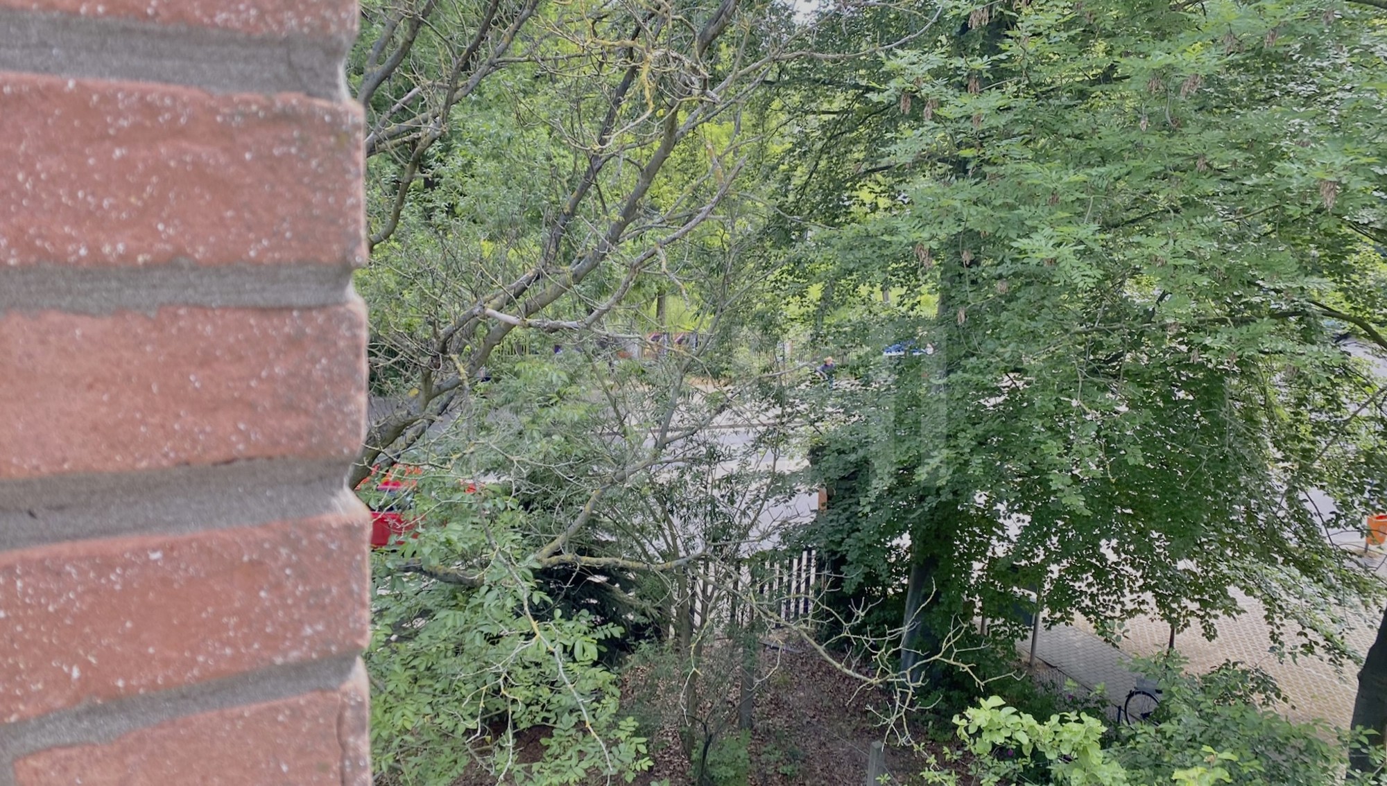 02_nachhause-immobilien_2b47ecdb-519f-4d60-b091-8f2b3ac9b1e9_bild Gartenstadt und Industrieromantik ... Zweifamilienwohnhaus mit viel Potential