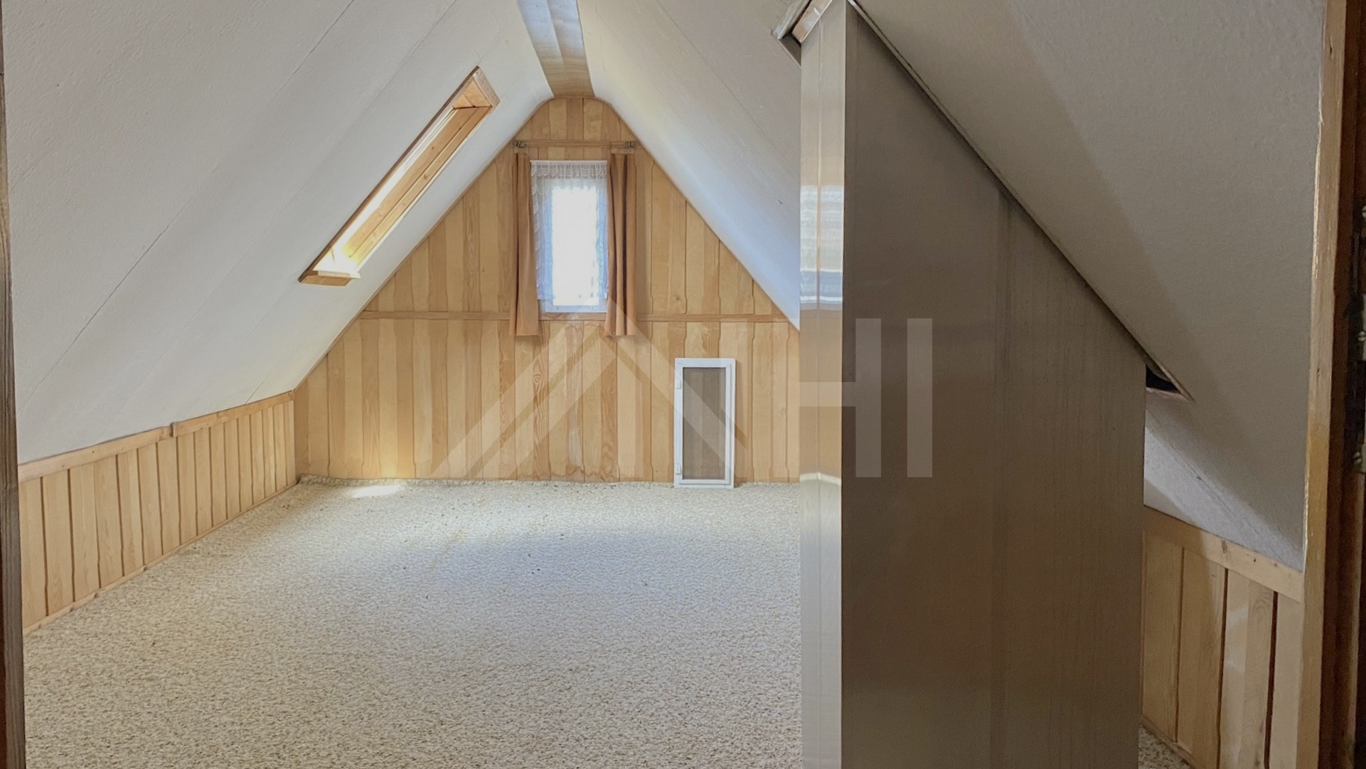 22_nachhause-immobilien_a869940e-83fc-4b95-aec4-9a5fc91ec71c_bild Gartenstadt und Industrieromantik ... Zweifamilienwohnhaus mit viel Potential