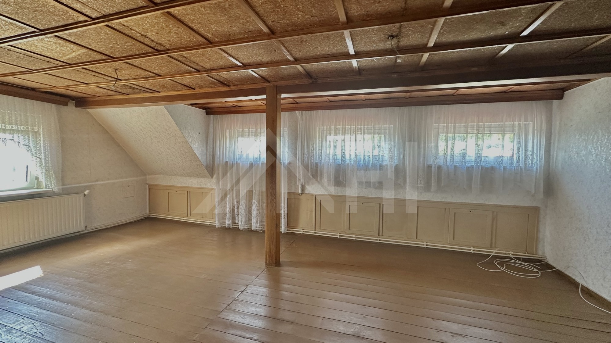 in massiver Bauweise