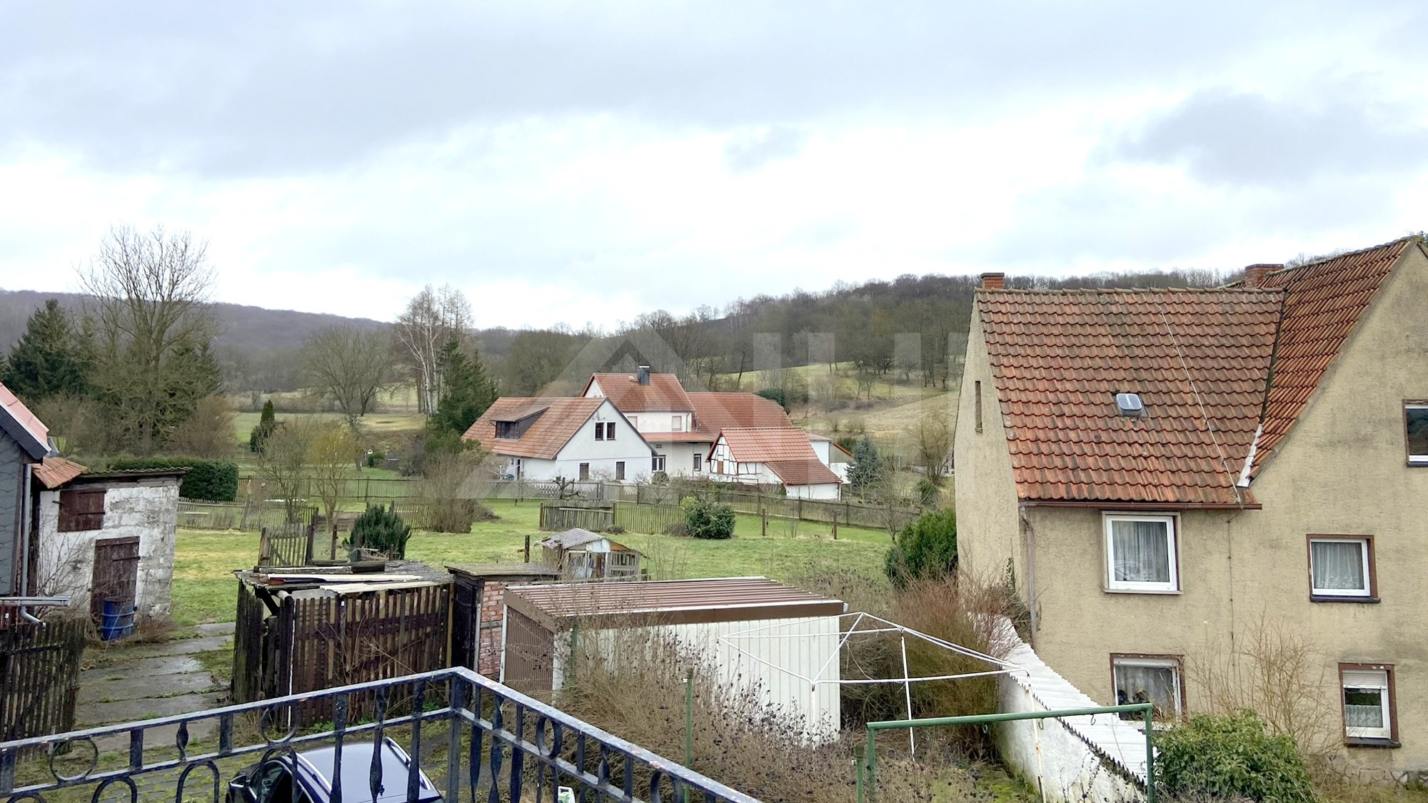 03_nachhause-immobilien_8a51ef06-5a81-44cc-bc33-dc05392adbf9_bild Mach dir deine Welt, wie sie dir gef&auml;llt ... Landidyll mit Sanierungspotential