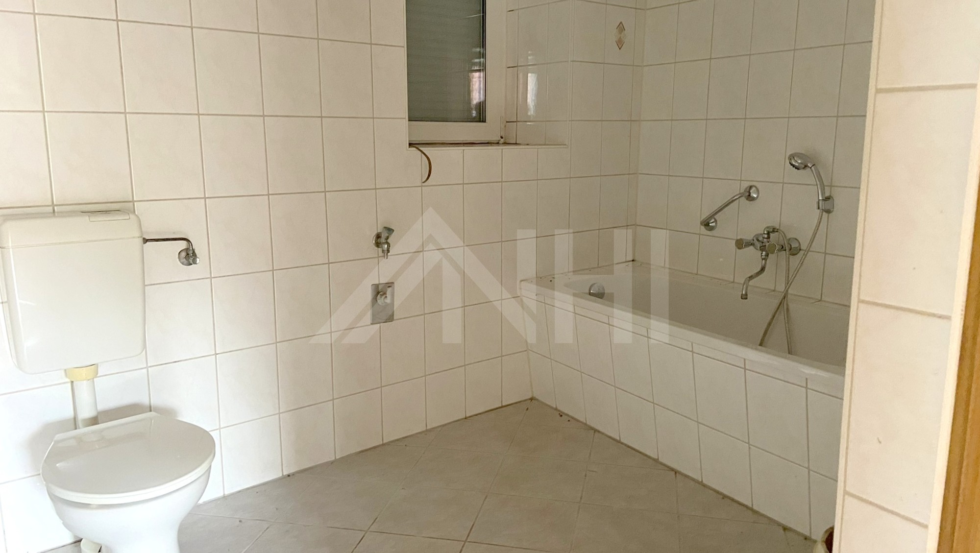 22_nachhause-immobilien_51e02453-6a2e-425c-b1b1-a488bfcb92b7_bild Mach dir deine Welt, wie sie dir gef&auml;llt ... Landidyll mit Sanierungspotential