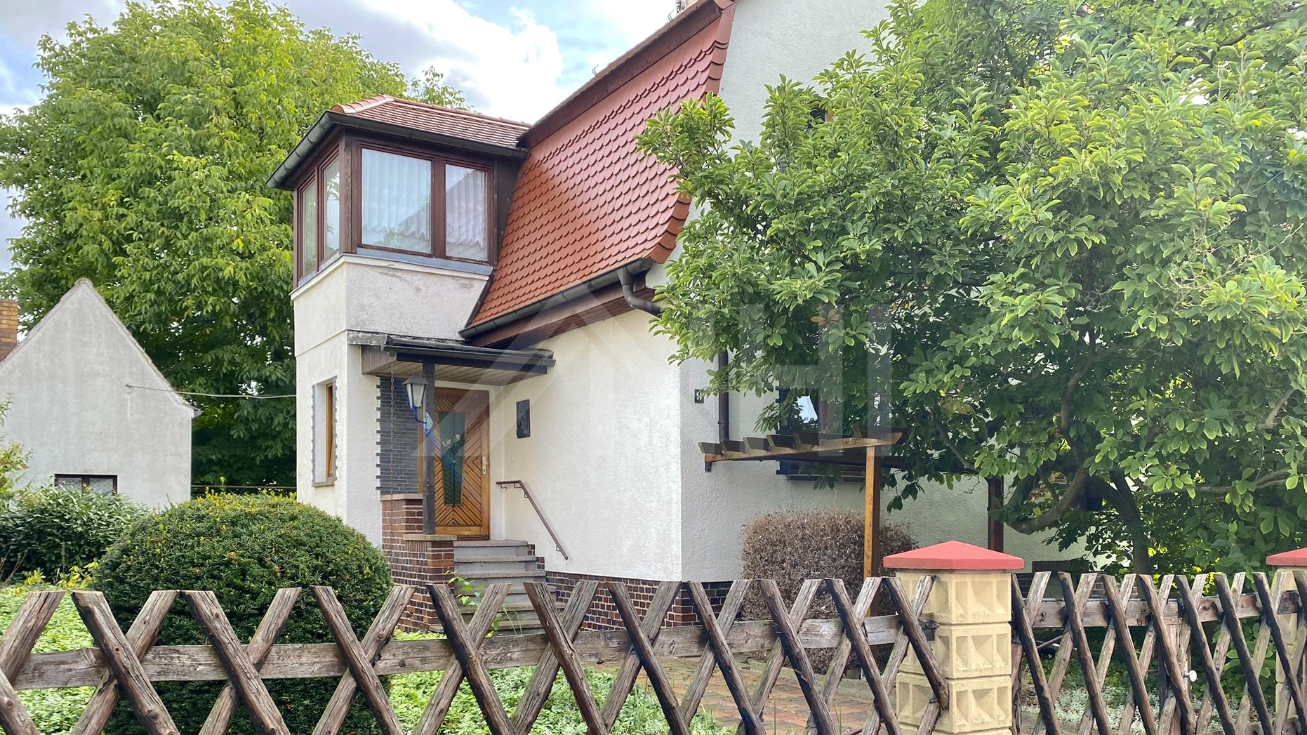 01_nachhause-immobilien_910851d7-45ea-484c-b508-9894ac10b85e_titelbild Im Herzen Sachsens ... Einfamilienhaus mit Sanierungspotential in ruhiger Lage von Bennewitz