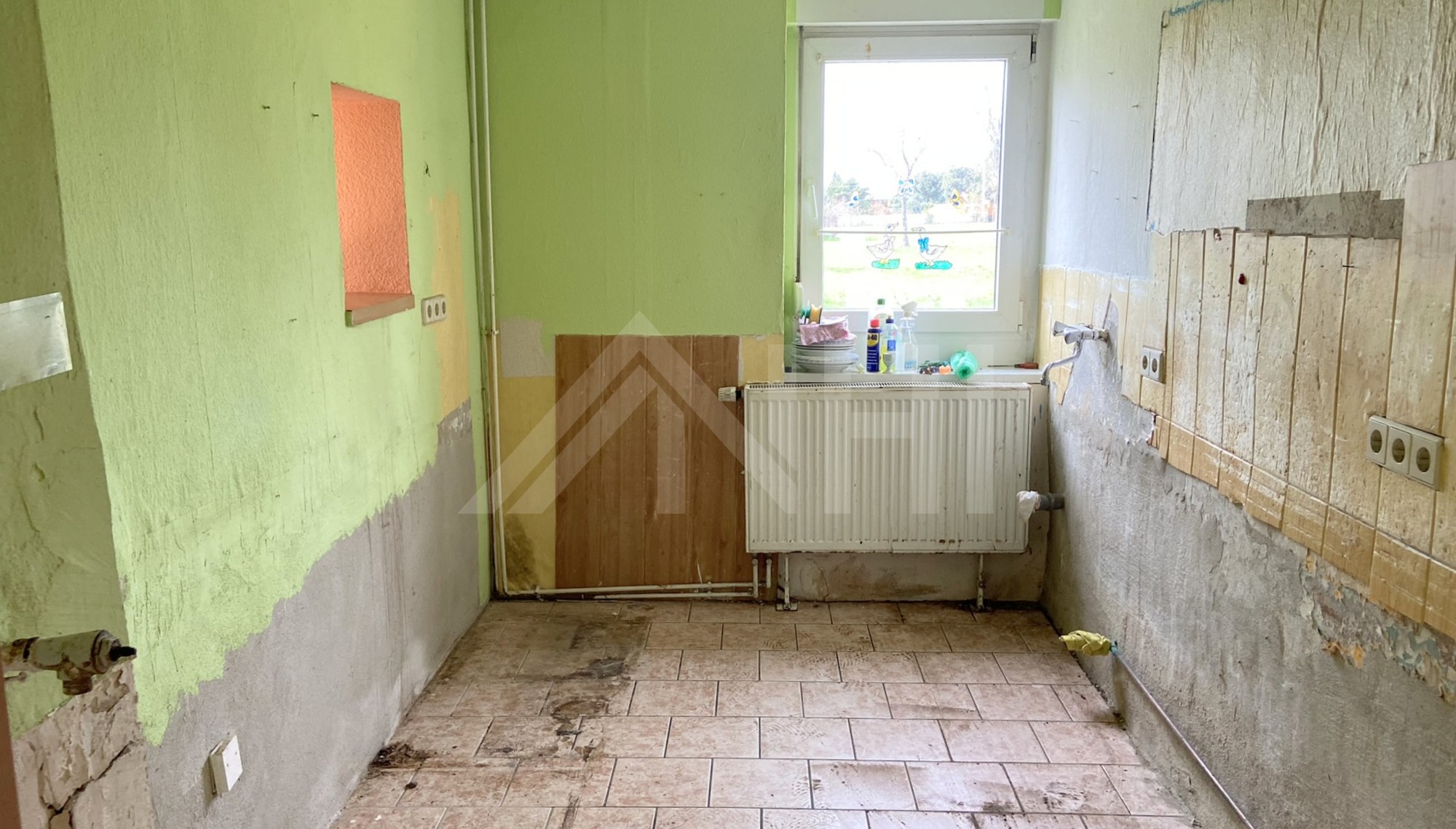 16_nachhause-immobilien_5b7342a0-8fe1-4f4c-b30a-f1533aa729dc_bild Optimal f&uuml;r eine junge Familie, die das Wohnen im Gr&uuml;nen sch&auml;tzt ... Kleines Einfamilienhaus auf gro&szlig;em Grundst&uuml;ck