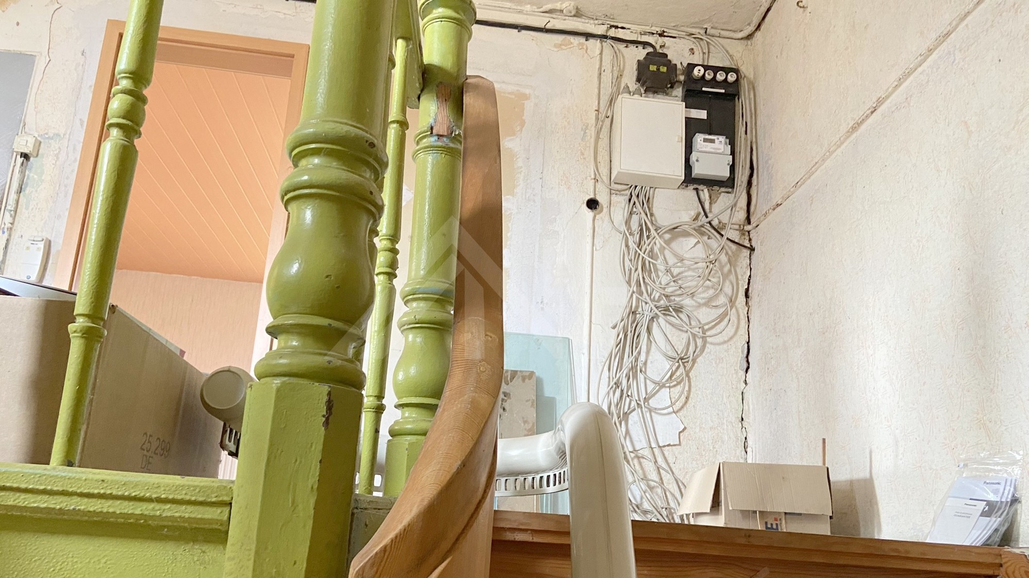 26_nachhause-immobilien_f09999a1-940f-4388-a838-933bab3525af_bild Optimal f&uuml;r eine junge Familie, die das Wohnen im Gr&uuml;nen sch&auml;tzt ... Kleines Einfamilienhaus auf gro&szlig;em Grundst&uuml;ck