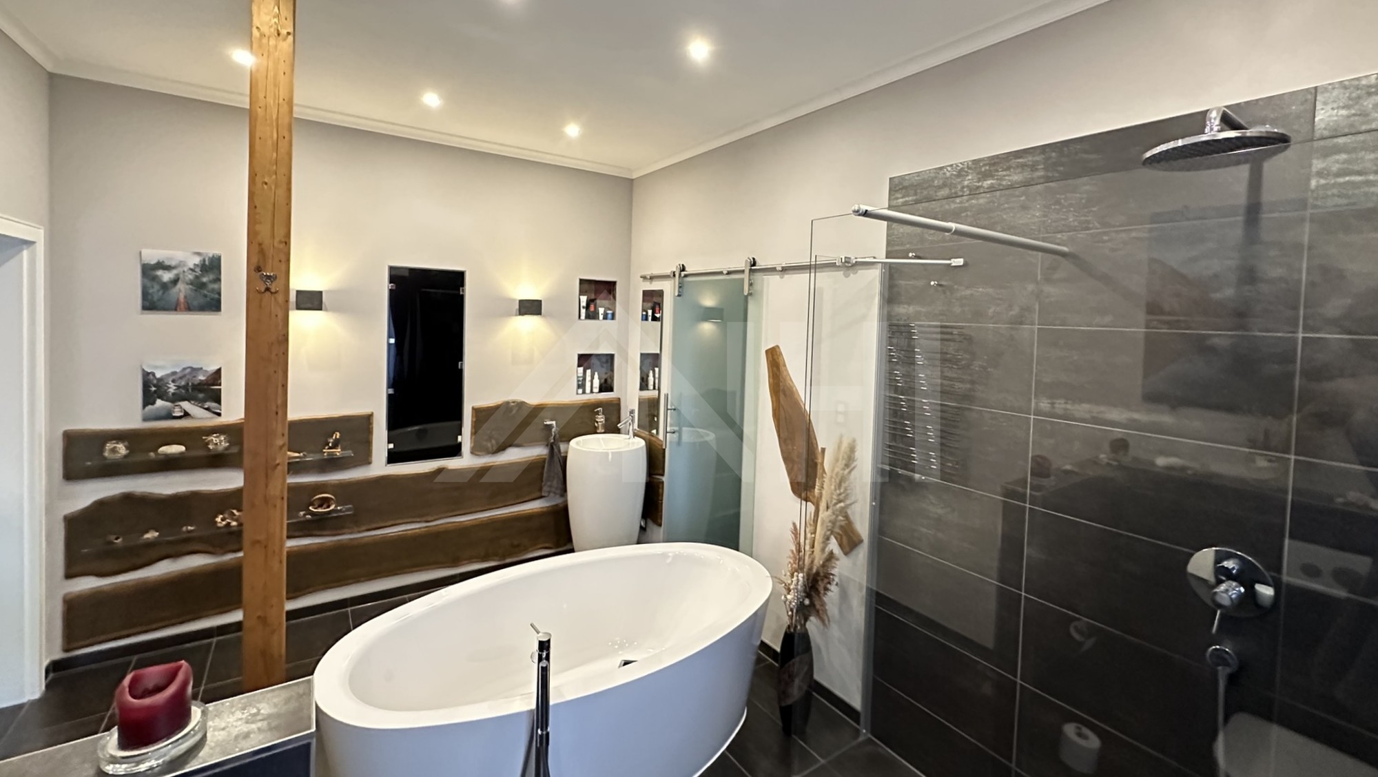 Doppelhaush&auml;lfte ist