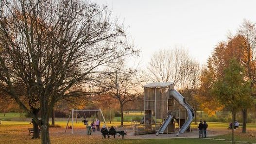 ein kleiner Park befindet