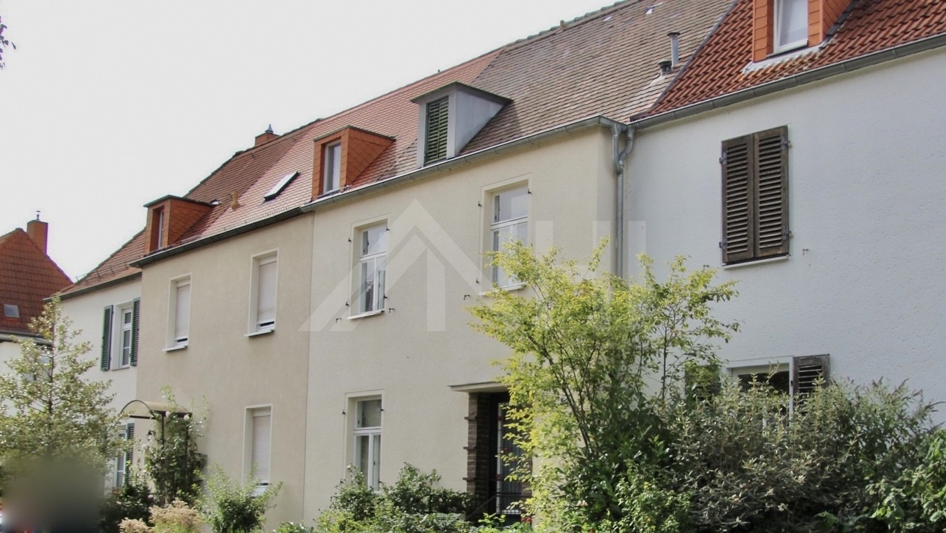 02_nachhause-immobilien_30ec3fbb-244a-480e-9f89-b0b958e6fca5_bild Zuhause im m&auml;rchenhaften Marienbrunn ... Immobilie mit Sanierungspotential in attraktivster Lage im S&uuml;den von Leipzig