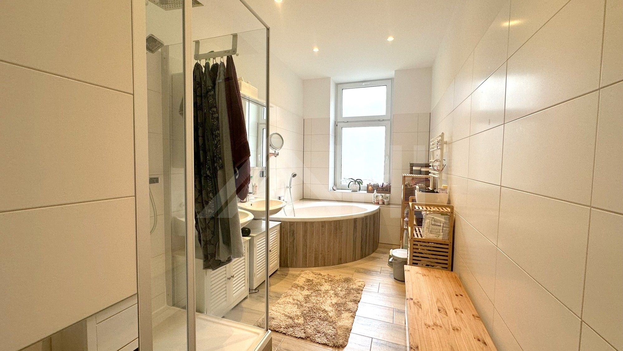 05_nachhause-immobilien_bed71f34-f38d-4372-95a1-d32b85600ecf_bild Familienfreundlich und stadtnah ... Großzügige 4-Zimmer-Eigentumswohnung mit Einbauküche in Stötteritz