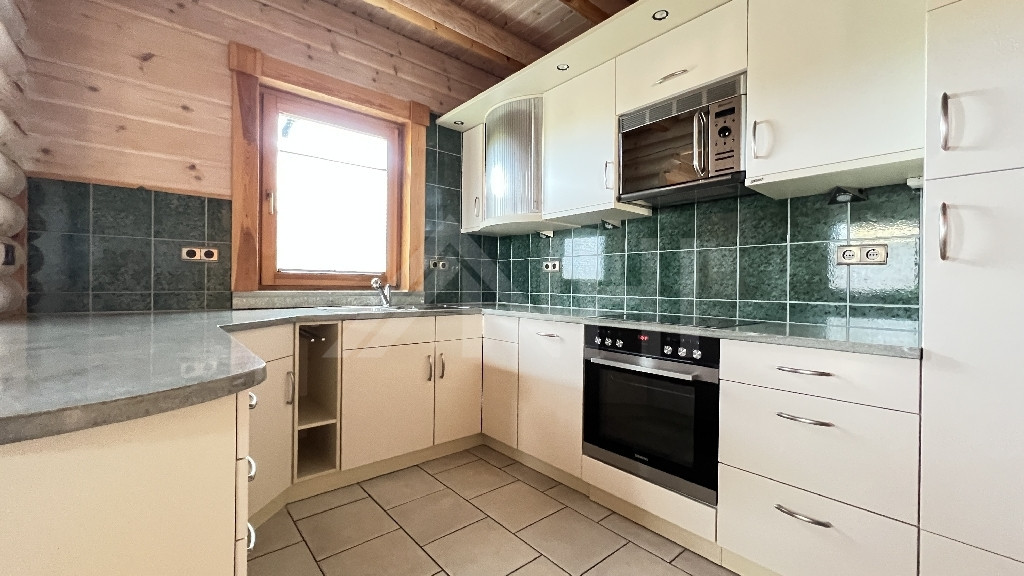 03_nachhause-immobilien_dc47211d-e805-43bd-af43-fafda5ae2d2f_bild Wohnglück auf großem Grundstück ... Charmantes Einfamilienhaus mit zusätzlichem Bauland, Carport, Garage und Wohlfühlgarantie in Treben