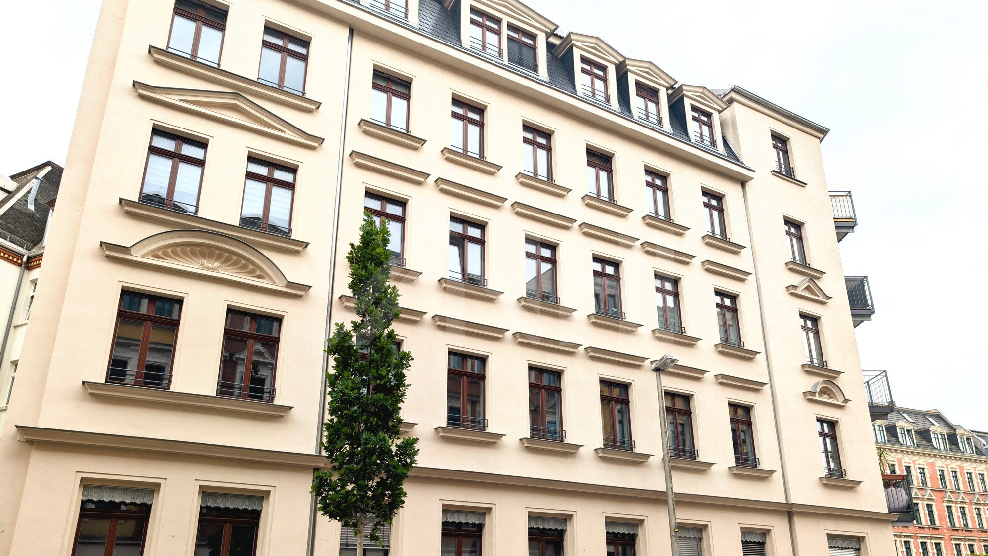 02_nachhause-immobilien_8deccfe9-7ff2-4be8-9246-4365f31bc925_bild Altbau mit Flair ... Stilvolle 3-Zimmer-Wohnung mit Geschichte in Leipzig-Lindenau