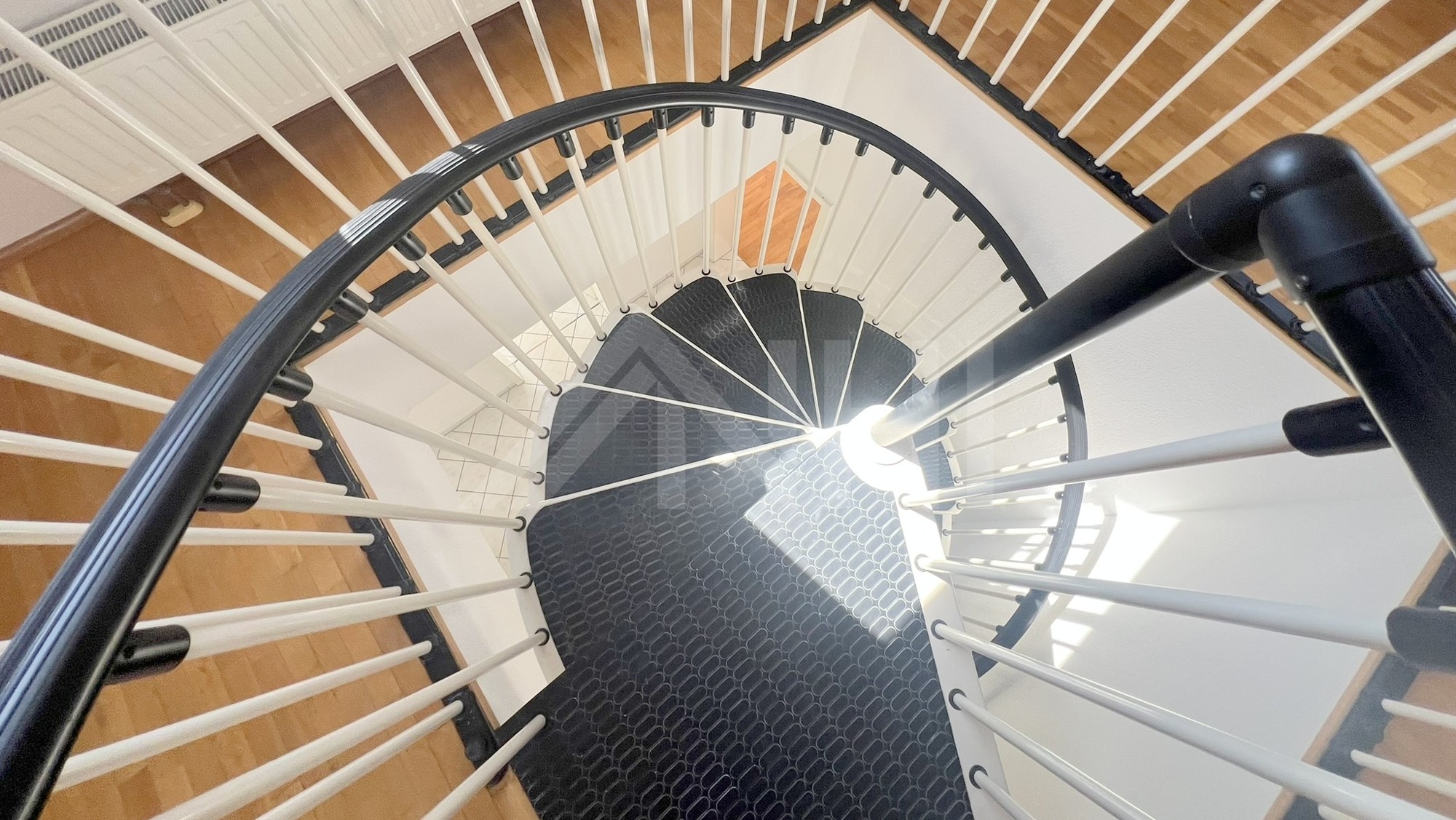 02_nachhause-immobilien_4a573ca5-8615-4805-8a17-d98ee33b93a6_bild Zwei Ebenen zum Ankommen ... Charmante Maisonette in Markkleebergs sch&ouml;nster Lage