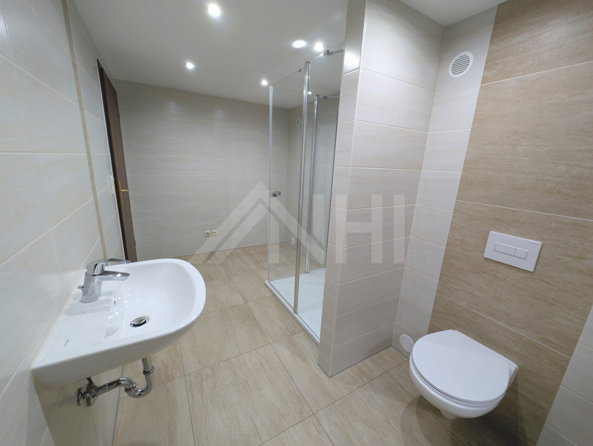 06_nachhause-immobilien_db41e07e-4e96-4fc4-9ac2-75e940ea1dc6_bild Modernisiertes Familienidyll in ruhiger Lage von Altenburg ... Einziehen, wohlfühlen, durchatmen