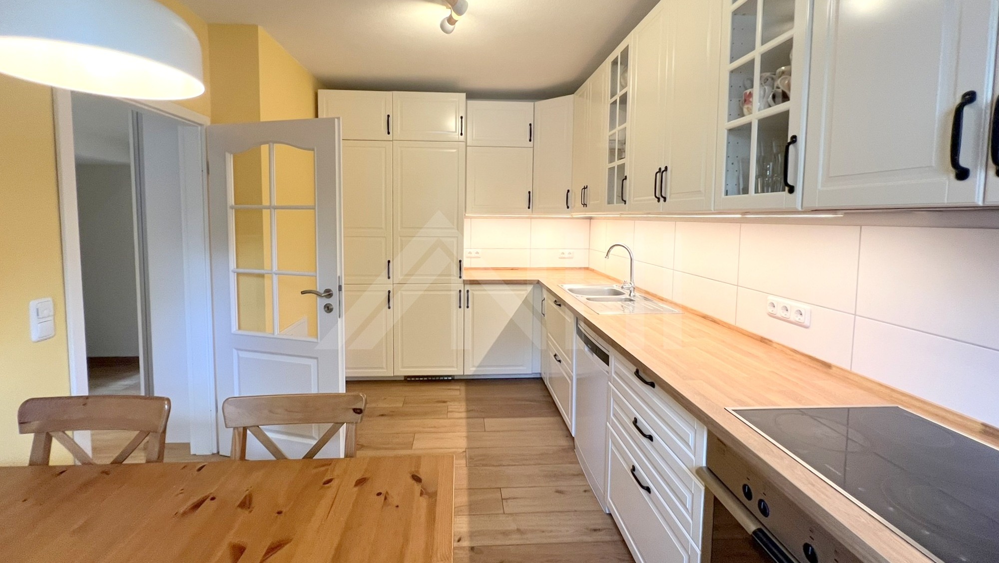 03_nachhause-immobilien_442f258a-21b4-491e-9657-5c2493680de5_bild Verkauft ... Ruhiges Rückzugsdomizil mit großem Garten ... Modernisiertes, stadtnahes Reihenendhaus im historischen Gartenstadtviertel Alt‑Lößnig