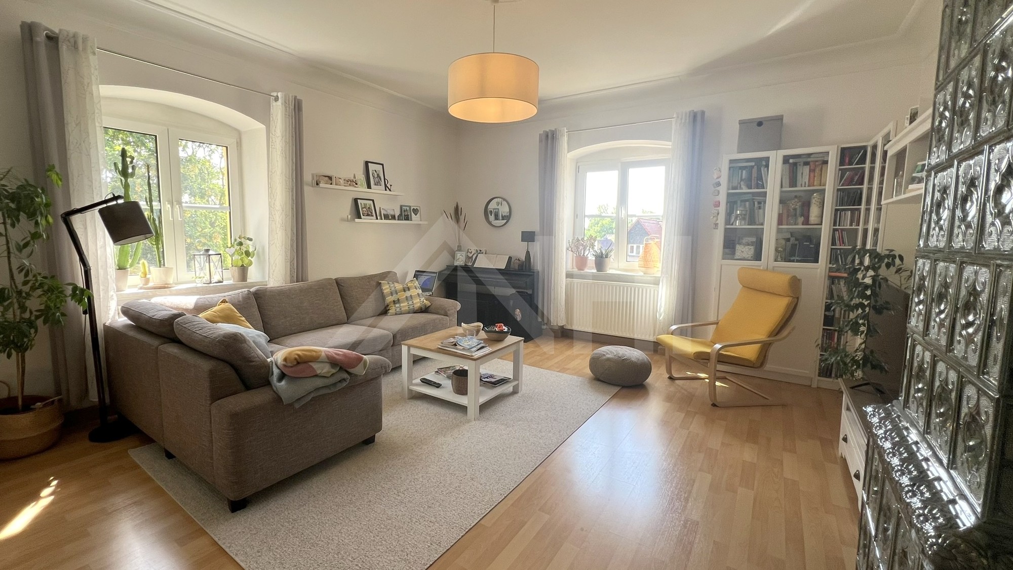 03_nachhause-immobilien_7d17b635-a441-4213-b818-d13f0c141c8e_bild Eine beeindruckende Villa mit 3 Wohneinheiten in einem gepflegten Wohnumfeld ... Willkommen in Borsdorf