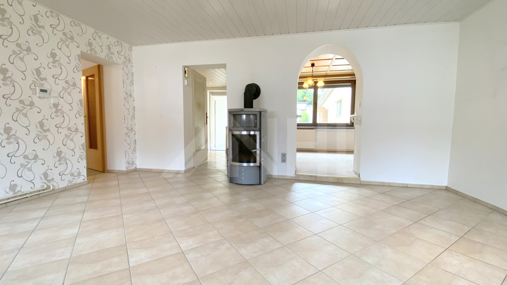 02_nachhause-immobilien_b99125c4-3031-4acb-9b7f-513dae4bc26a_bild Wohnen am Saaleradweg in Weißenfels ... Ihr neues Familienidyll mit großem Garten und Werkstatt