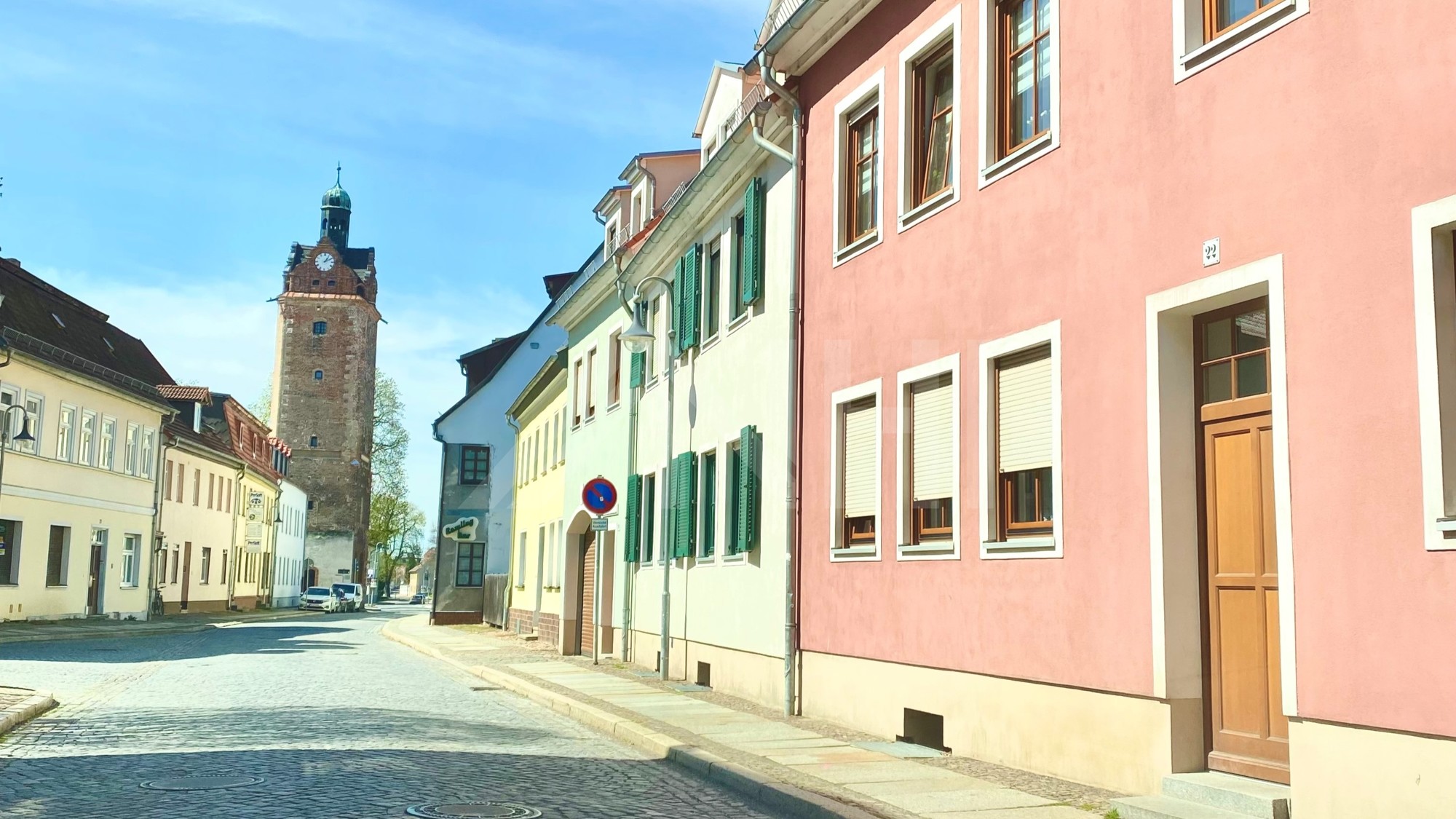 Provisionsfrei für Käufer ...  AfA 2,5 %* 2 Zimmer* EBK* Balkon* 2019 renoviert * vermietet