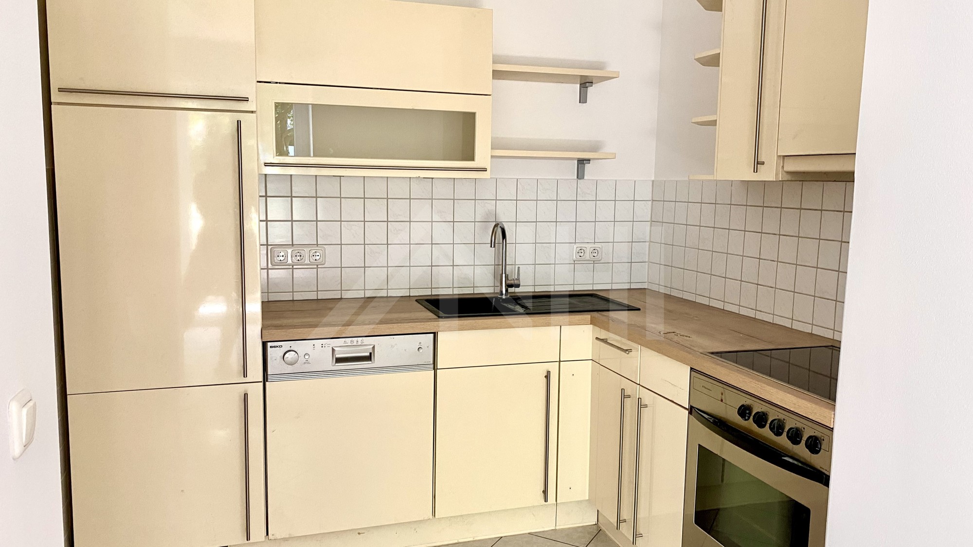 04_nachhause-immobilien_8b632428-4df7-4c05-87c3-bfd2078b2395_bild Kapitalanlage mit Flair  ... 2,5% AfA - Vermietete 2-Zimmer-Wohnung mit Balkon