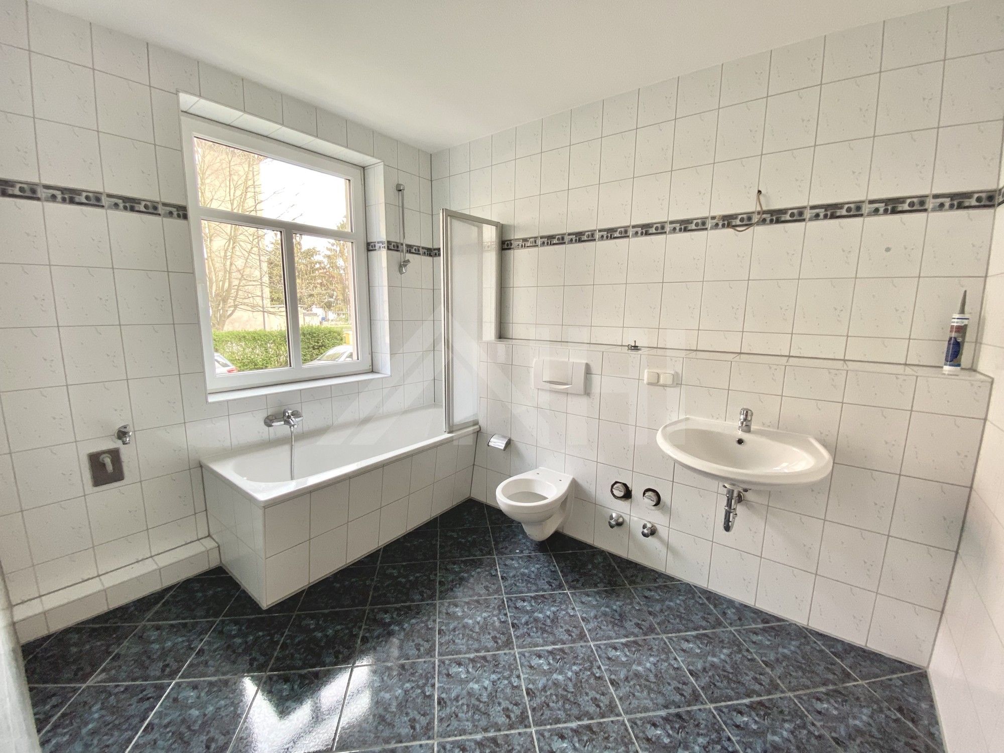 11_nachhause-immobilien_969a79bb-4f58-4d59-9d01-33b17b0f1abd_bild Kapitalanlage mit Flair  ... 2,5% AfA - Vermietete 2-Zimmer-Wohnung mit Balkon