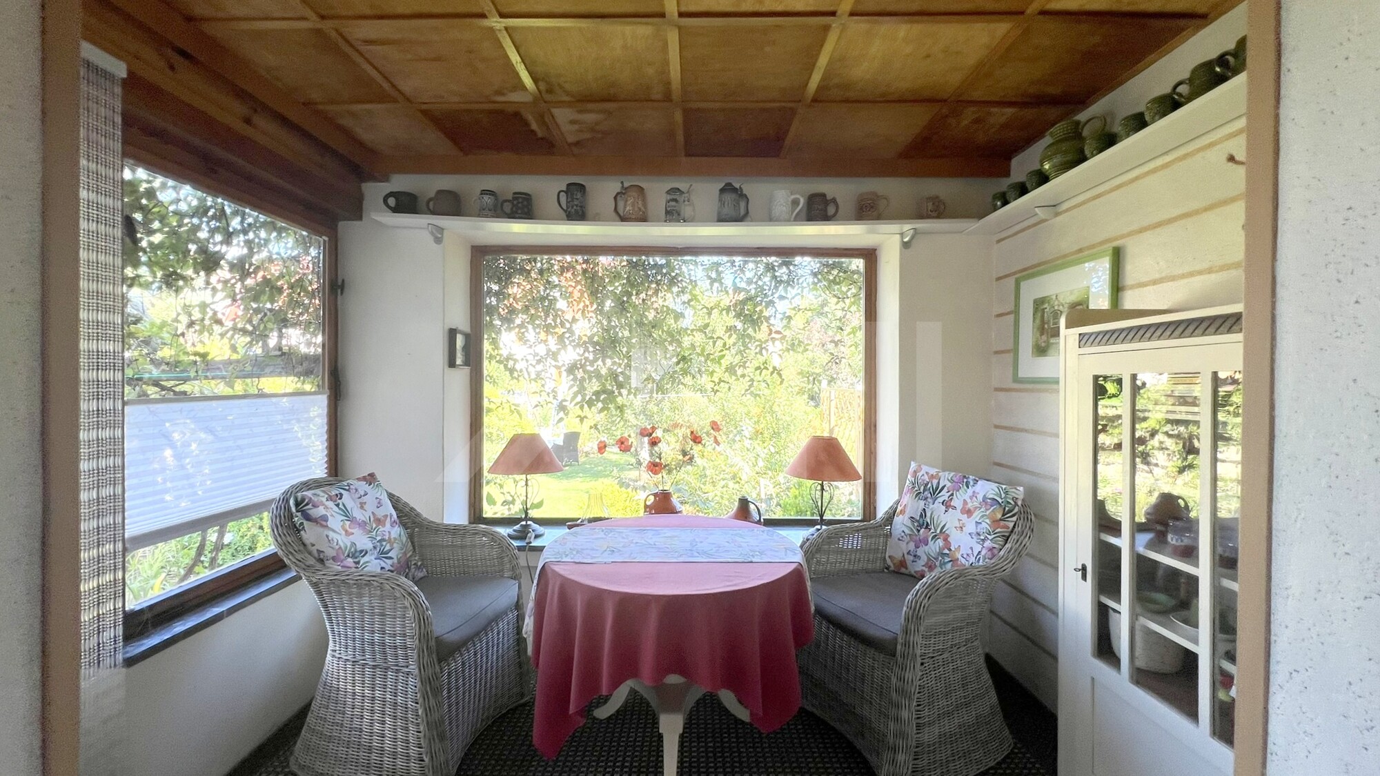 04_nachhause-immobilien_b3a82a13-71e7-4ed8-b6c6-85c391d3d446_bild Ein Ort, an dem sich das Leben angenehm entschleunigt ... Einfamilienhaus mit Gartenidylle, Garage und Raum für individuelle Renovierungswünsche