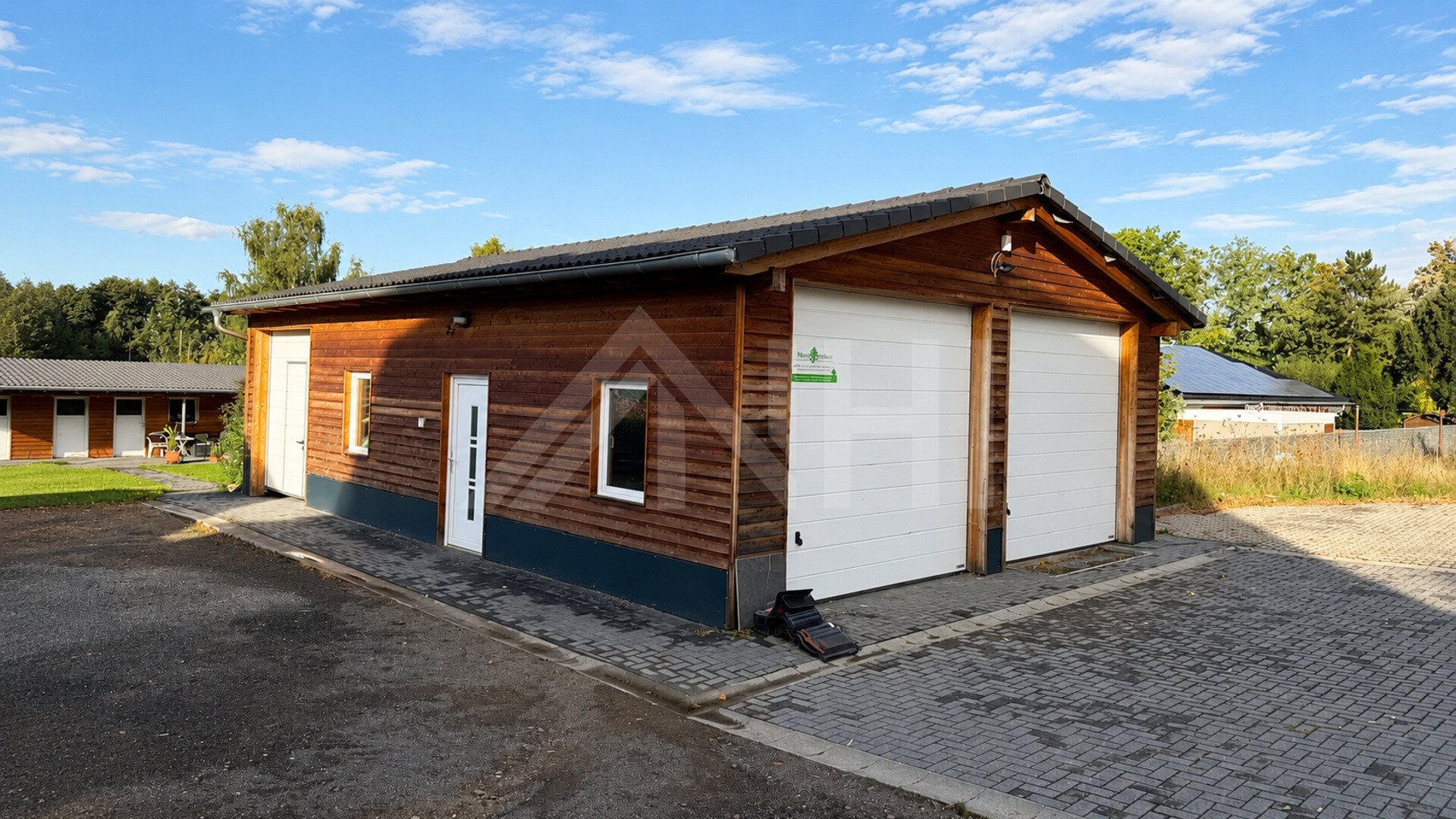 03_nachhause-immobilien_c4811407-3981-4263-8084-17f906f55760_bild Weit unter Marktniveau vermietet ... Saniertes Mehrfamilienhaus mit doppelter Ausbaureserve