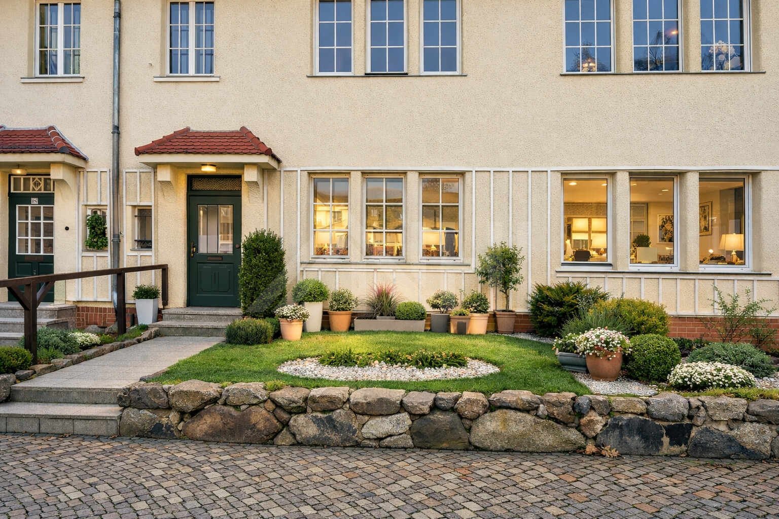 08_nachhause-immobilien_69505702-217c-45a7-82fc-4ea51195e7a1_bild Steuerlich attraktiv und architektonisch einzigartig ... Jetzt zur Besichtigung anmelden und vor Ort erleben.