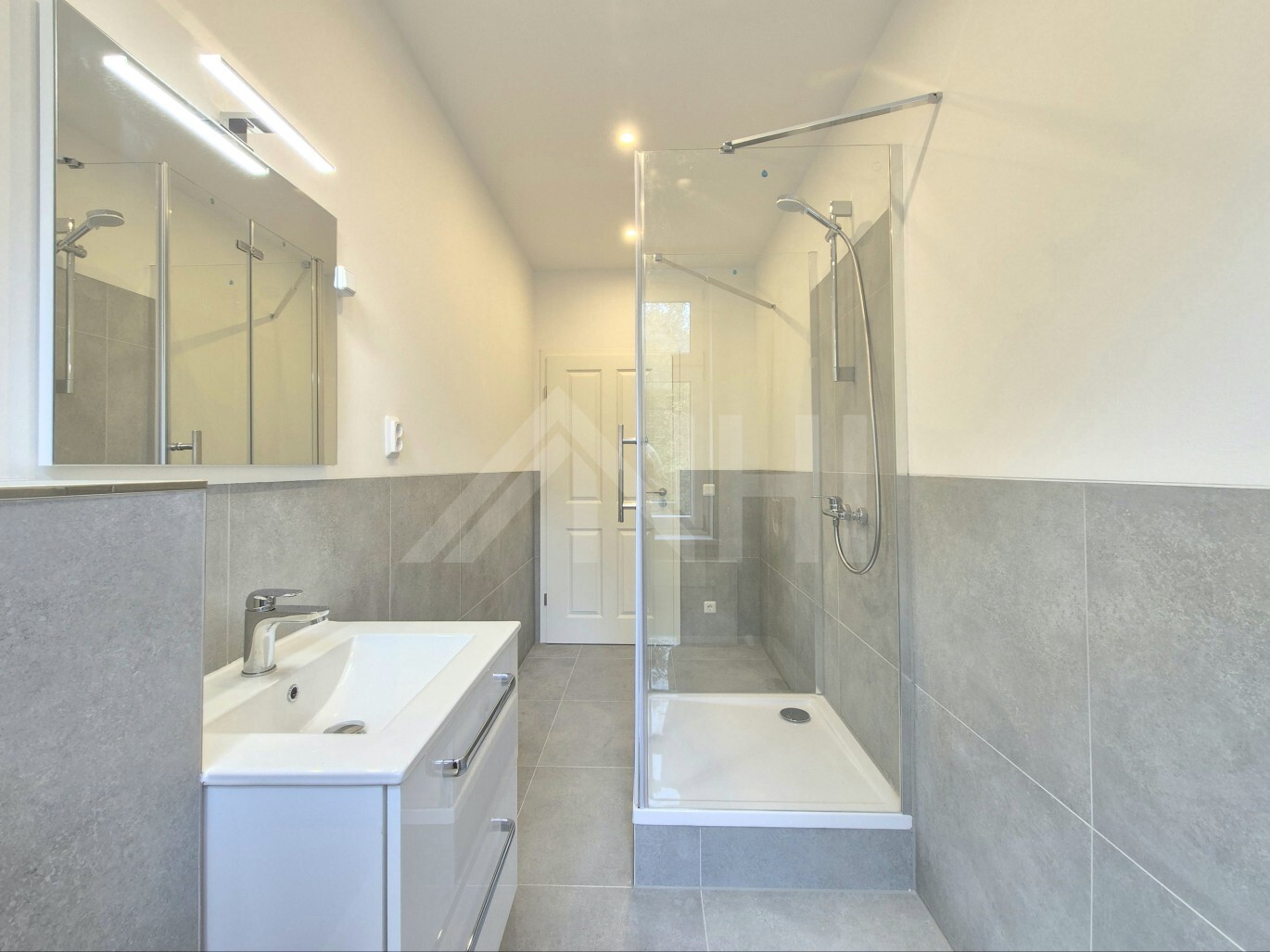 09_nachhause-immobilien_c773d1bc-4034-408b-b123-9c79d6073556_bild Urban investieren in der Leipziger Südvorstadt ... Gepflegte 5-Zimmer-Altbauwohnung nahe der KarLi