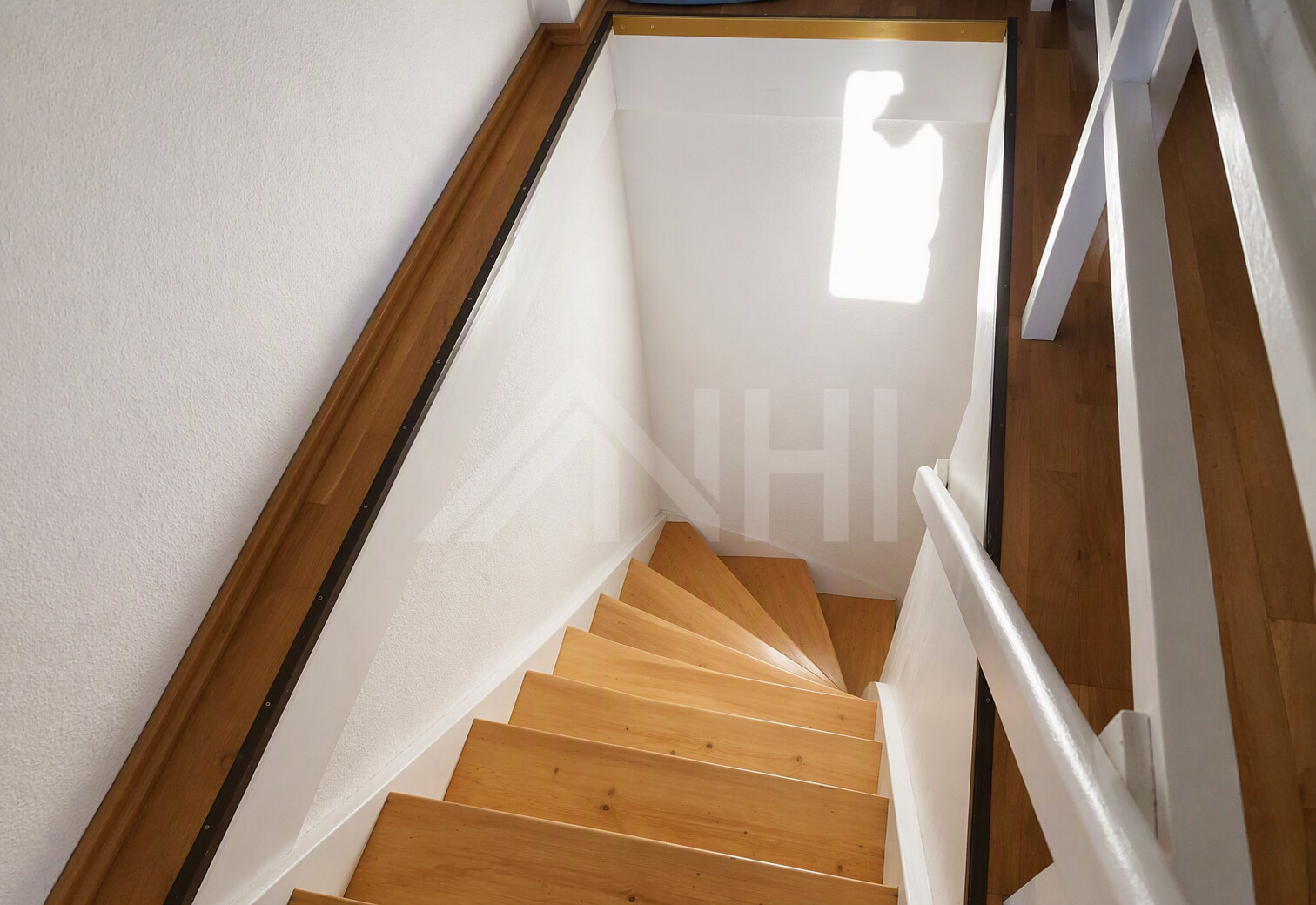 19_nachhause-immobilien_148a93d9-6329-4c0d-909a-bf6754f5c765_bild Diese Immobilie ist ein Ort gelebter Zivilcourage ... Moderner Wohntraum im beliebten Marienbrunn
