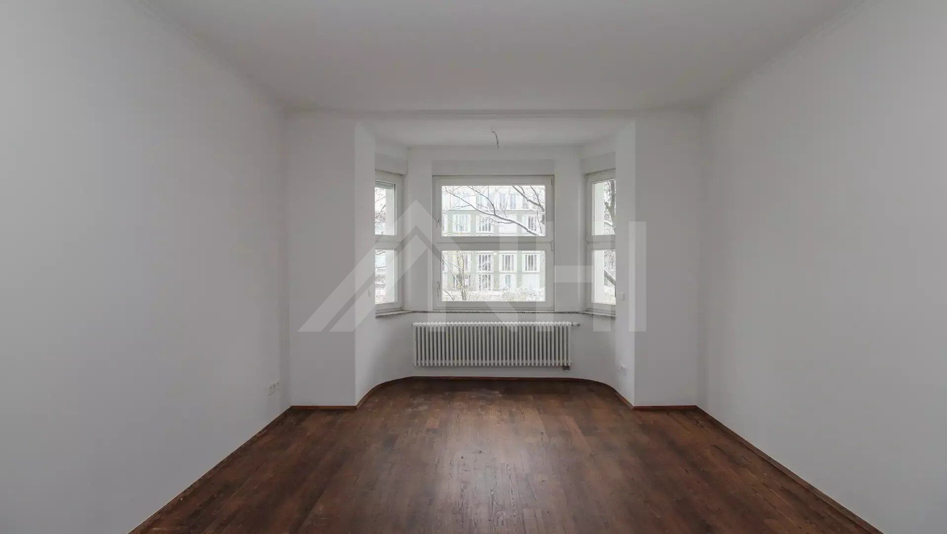 09_nachhause-immobilien_b7967e6d-e7df-45e7-ac2b-5690ffbe1812_bild Direkt am Rosental ... Repräsentatives Stadthaus zum sofortigen Einzug