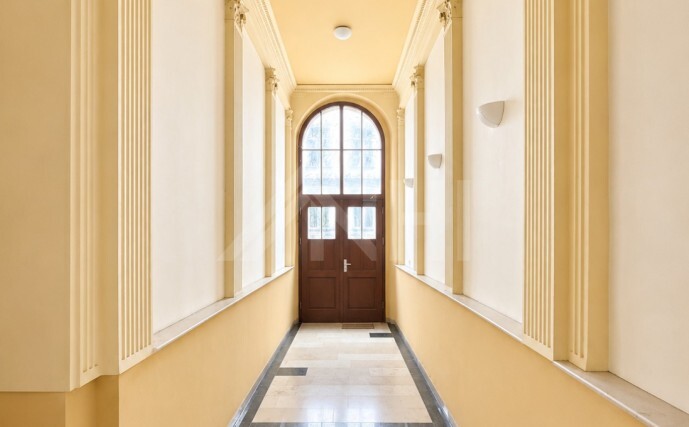 Altbau mit Aufzug ... 3-Zimmer-Wohnung im 3. OG nahe Rosental und Zoo
